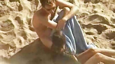 همسر داغ MILF من چشم شما را به فیلم سکسی دوجنسه زن او می خواهد